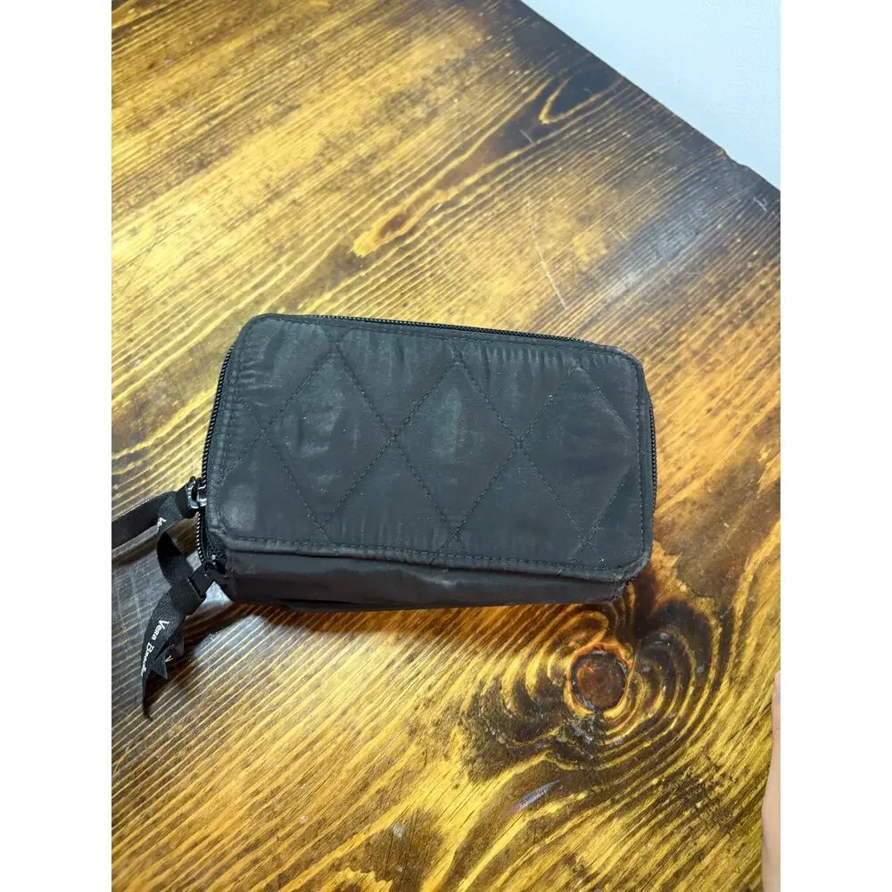 Vera Bradley Black Wallet - Picture 2 of 8